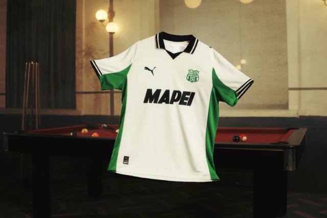 The U.S. Sassuolo 2025/26 away shirt featured in a campaign shoot set around a billiard table.