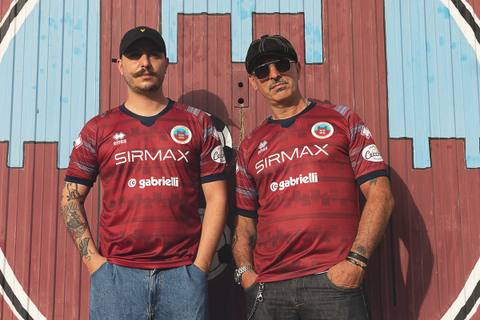 Home Shirt 2022/23