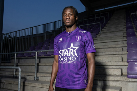 AI recreation of the Beerschot home 2024/25 shirt, generated by Kitlist from its documented design record.